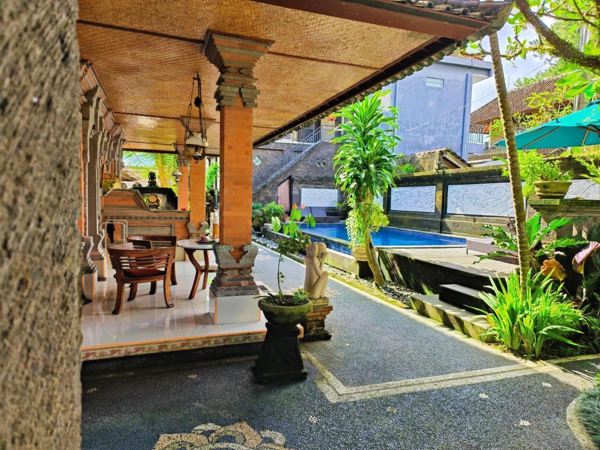 Warji House 2 Bisma Gasthuis 3*